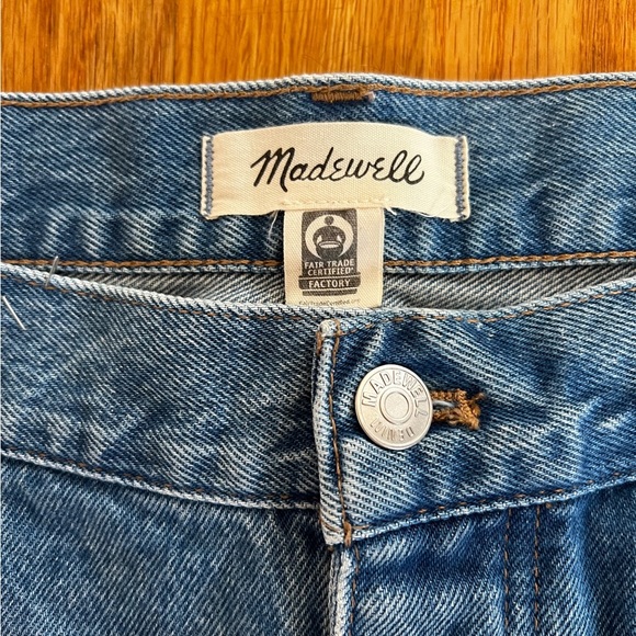 Size 33 waist Madewell denim cut off shorts.  Two holes in each thigh. - Picture 4 of 4